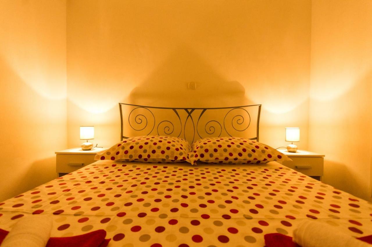 Apartman Ruza Apartment โตรกีร์ ภายนอก รูปภาพ